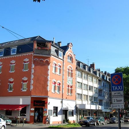 Hotel Rheinischer Hof Erkrath Buitenkant foto