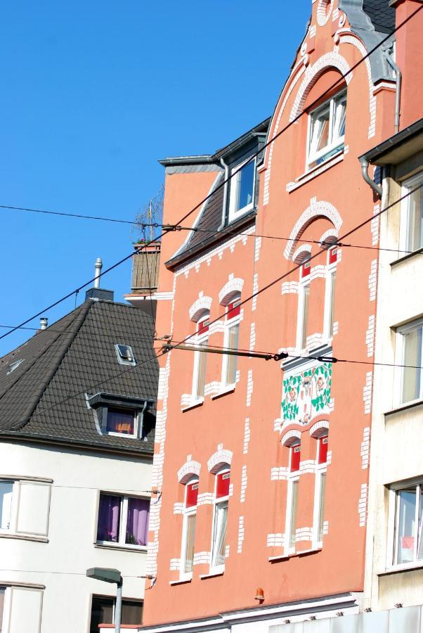 Hotel Rheinischer Hof Erkrath Buitenkant foto