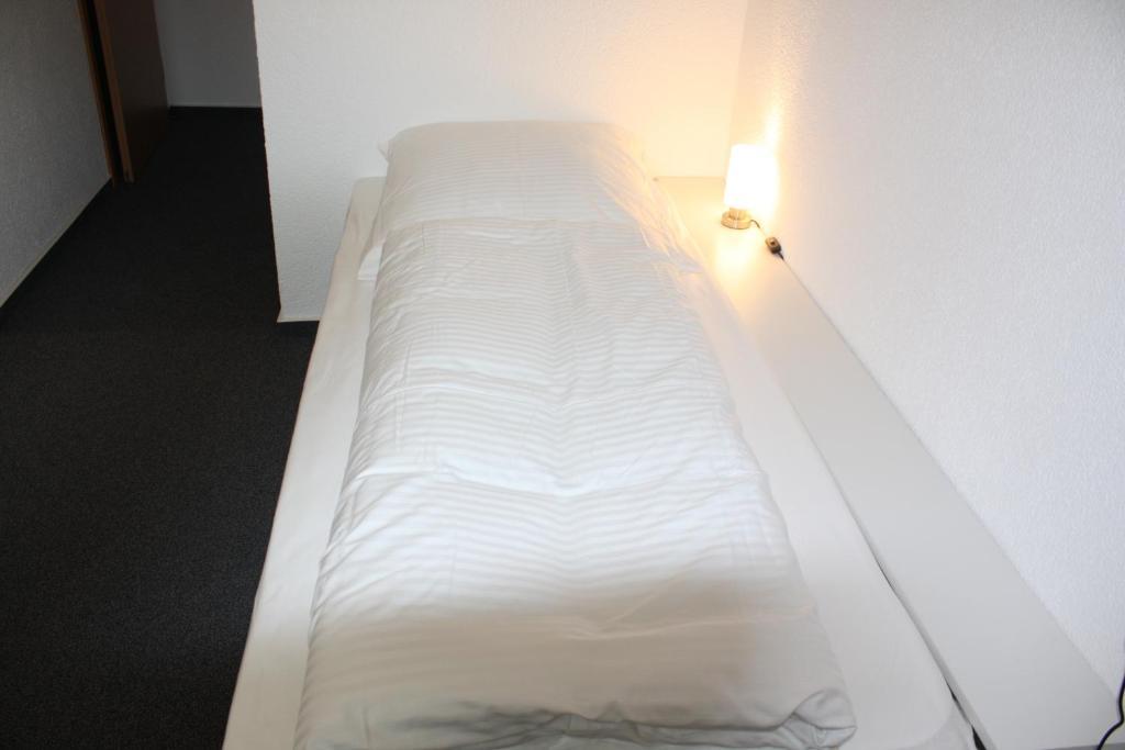Hotel Rheinischer Hof Erkrath Kamer foto