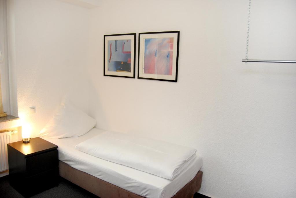 Hotel Rheinischer Hof Erkrath Kamer foto