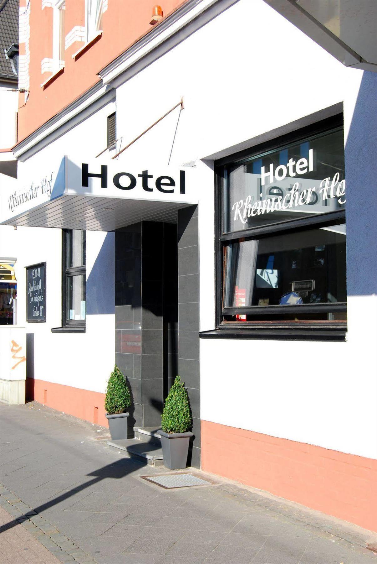 Hotel Rheinischer Hof Erkrath Buitenkant foto